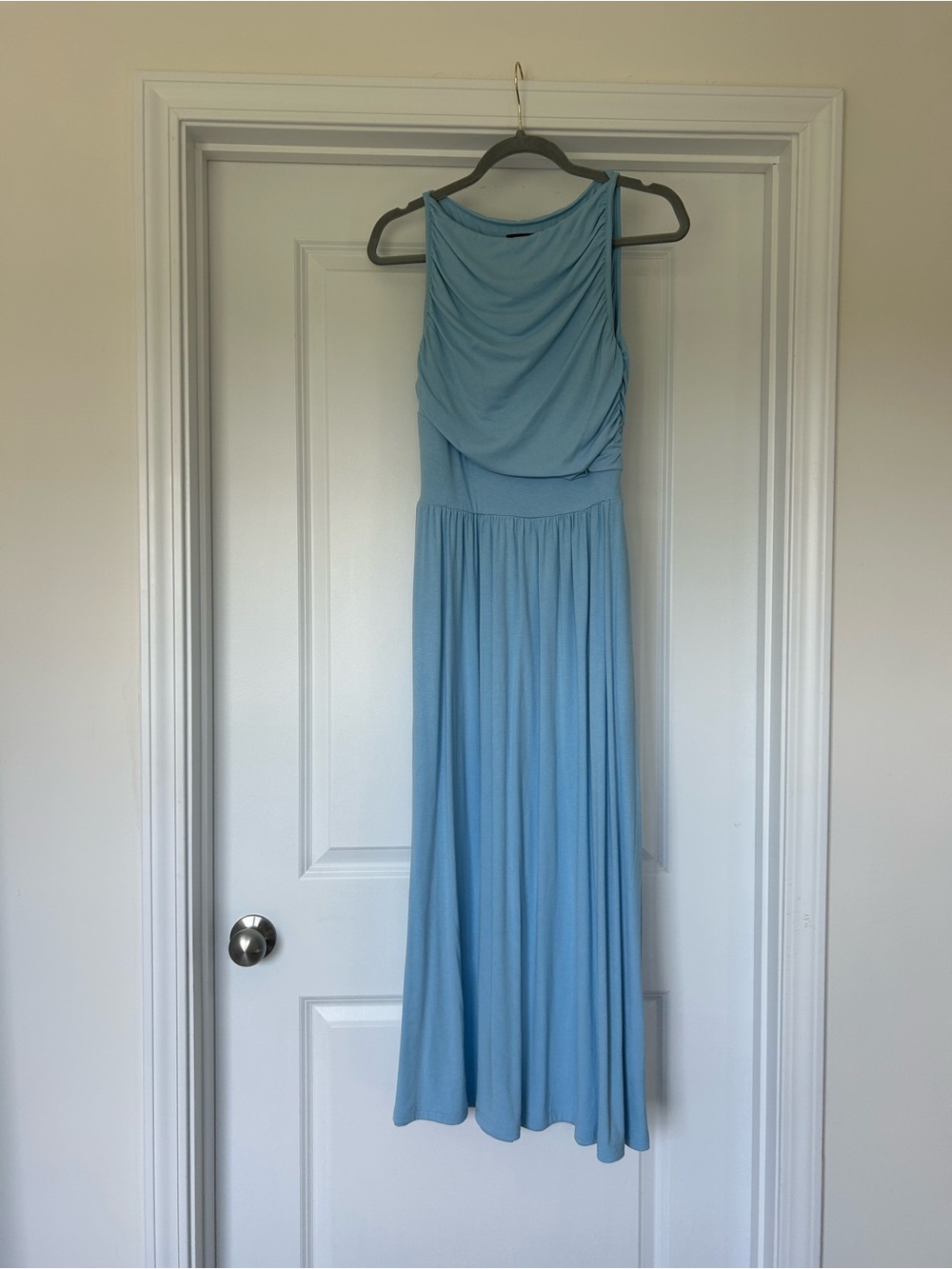 Amazon Sky Blue Sleeveless Midi Dress